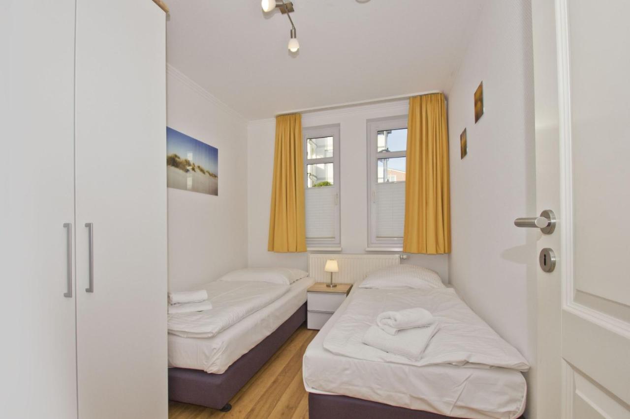 Mit Meerblick Und Balkon, Gratis Nutzung Vom Ahoi Erlebnisbad Und Sauna In Sellin - Meeresblick Fewo 33 Goehren  Exterior photo