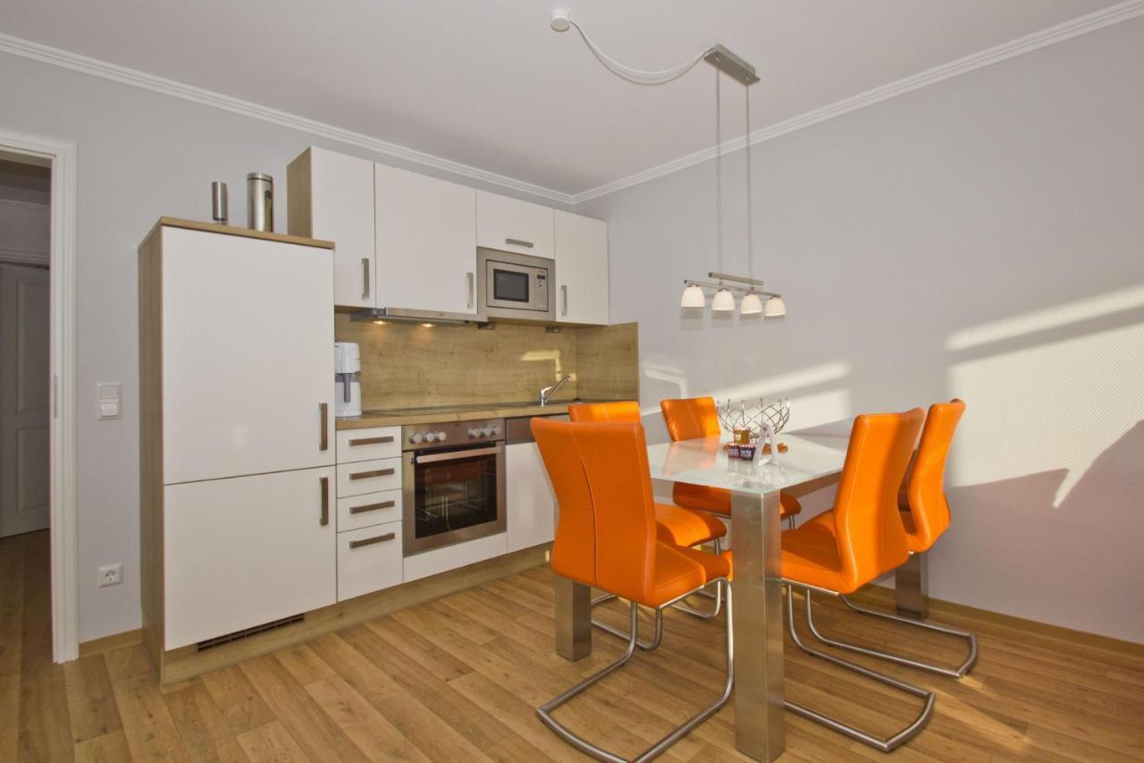 Mit Meerblick Und Balkon, Gratis Nutzung Vom Ahoi Erlebnisbad Und Sauna In Sellin - Meeresblick Fewo 33 Goehren  Exterior photo