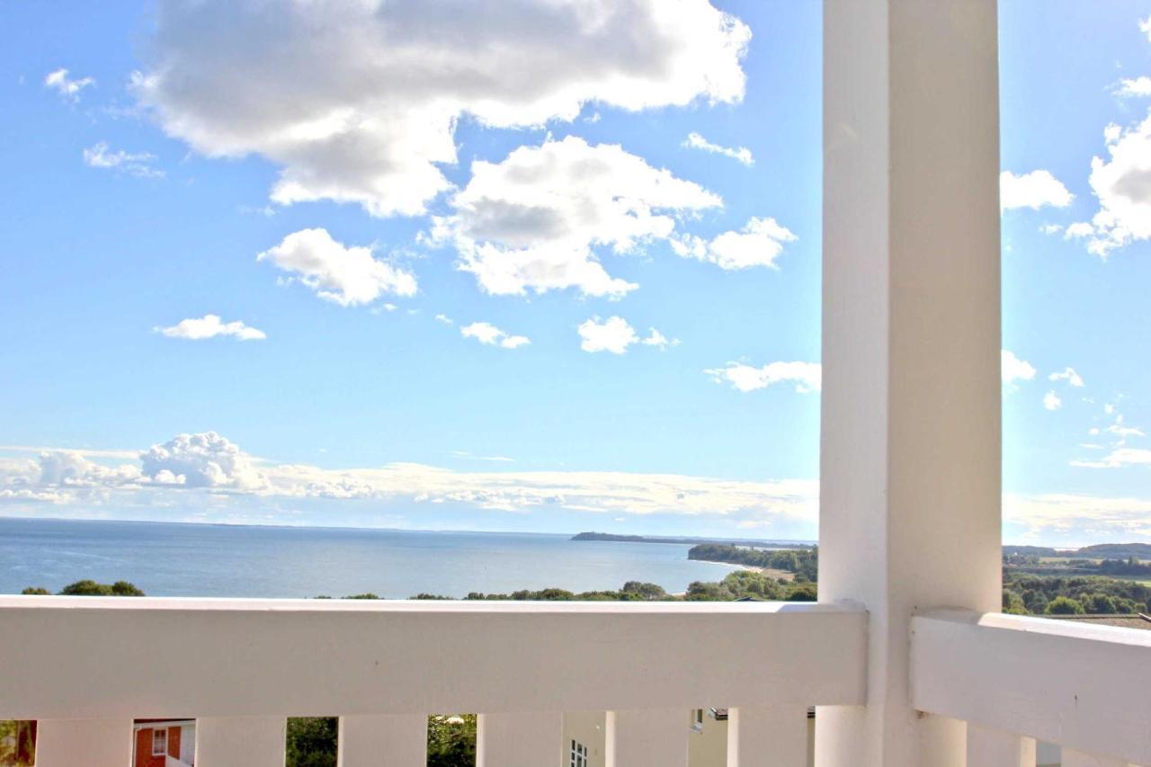 Mit Meerblick Und Balkon, Gratis Nutzung Vom Ahoi Erlebnisbad Und Sauna In Sellin - Meeresblick Fewo 33 Goehren  Exterior photo
